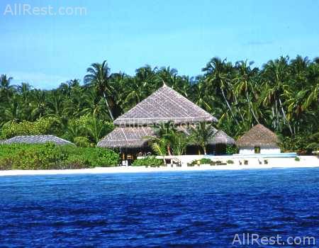 Filitheyo Island Resort 4